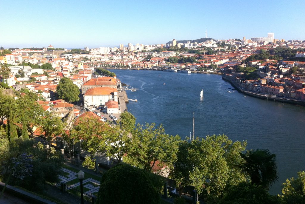 4 Melhores Miradouros do Porto: Vistas Imperdíveis da Cidade